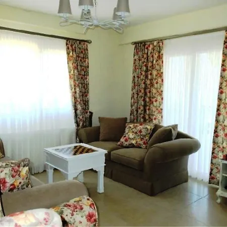 In On Sokak 33 * Fethiye
